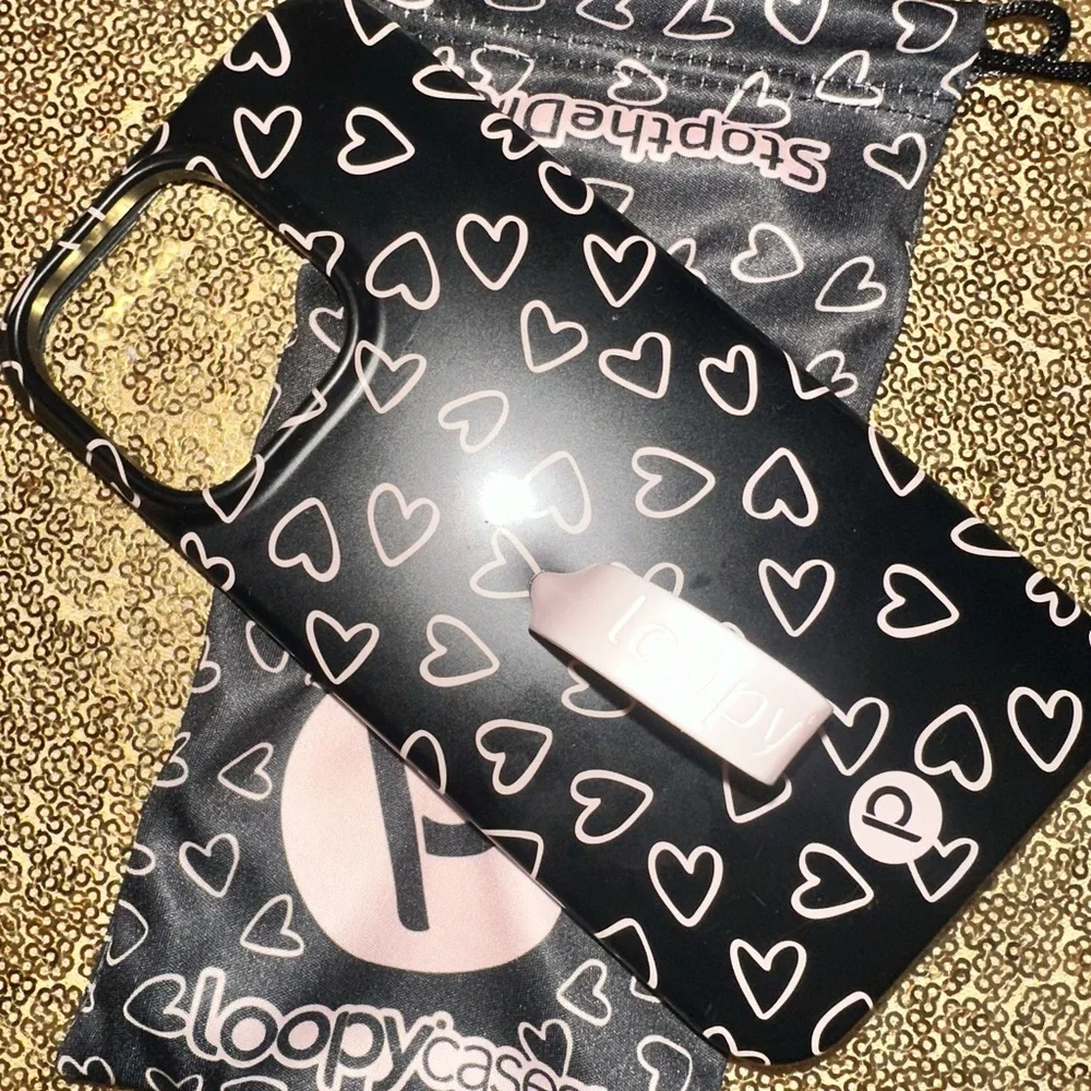 Loopy iPhone Case Midnight Hearts - 💕 EUC Fits iPhone 14 Pro Max Righty